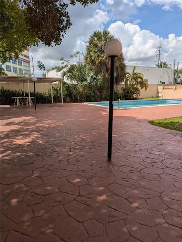 16751 NE 9th Ave 408, North Miami Beach, FL 33162