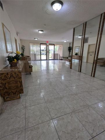 16751 NE 9th Ave 408, North Miami Beach, FL 33162