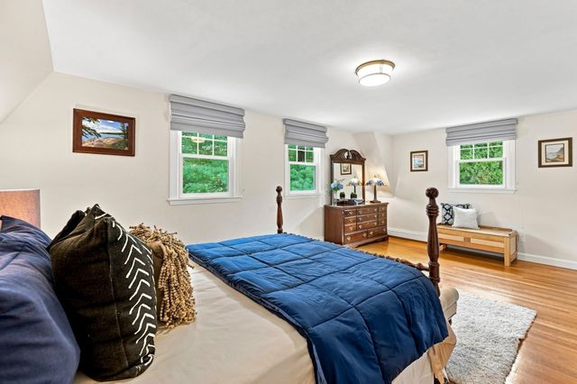 106 N Hancock St, Lexington, MA 02420