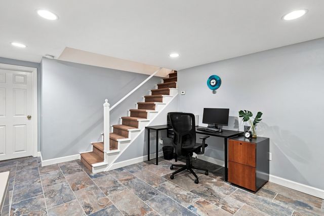 106 N Hancock St, Lexington, MA 02420