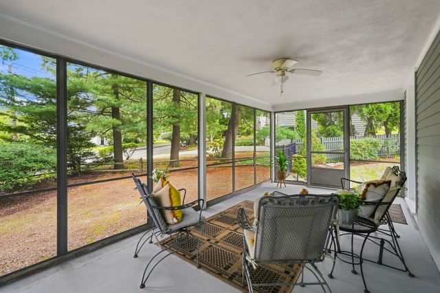 106 N Hancock St, Lexington, MA 02420