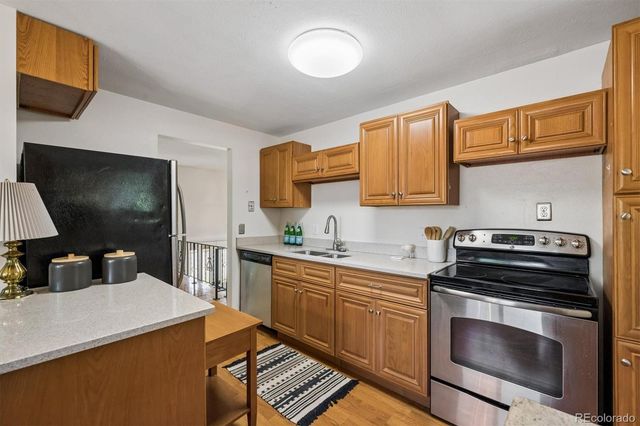 1841 S Saulsbury Court, Lakewood, CO 80232