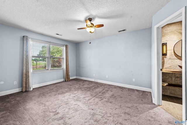 1009 Kinsey Drive SE, Huntsville, AL 35803