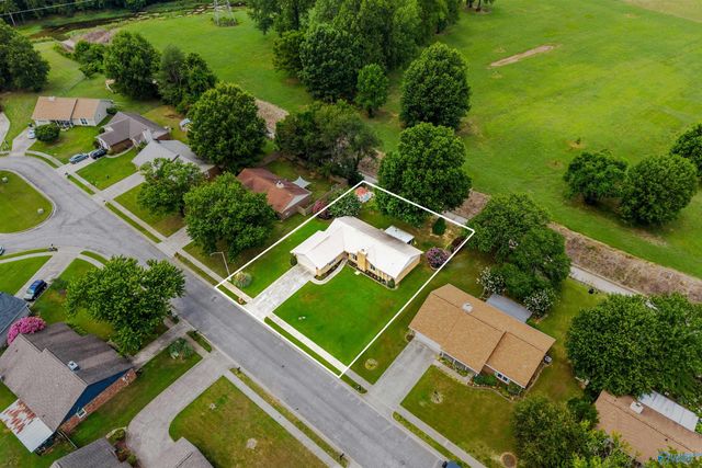 1009 Kinsey Drive SE, Huntsville, AL 35803