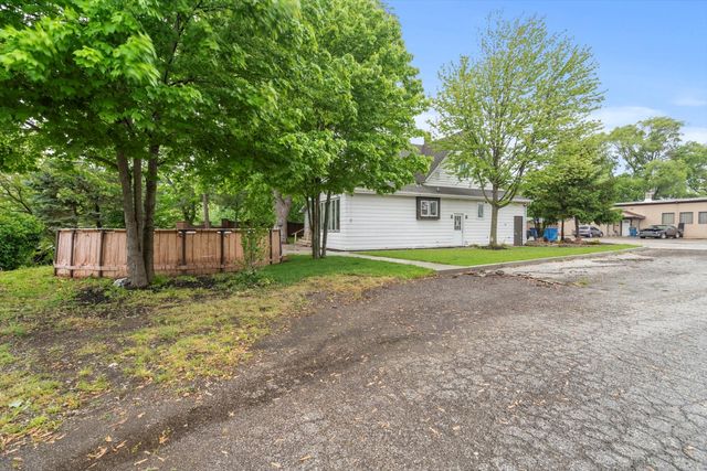 15285 State Street, South Holland, IL 60473