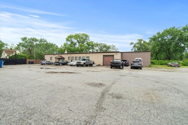 15285 State Street, South Holland, IL 60473
