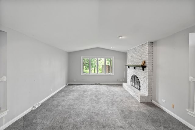 15285 State Street, South Holland, IL 60473