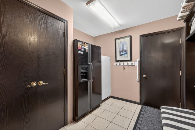 0S775 Madison Street, Winfield, IL 60190