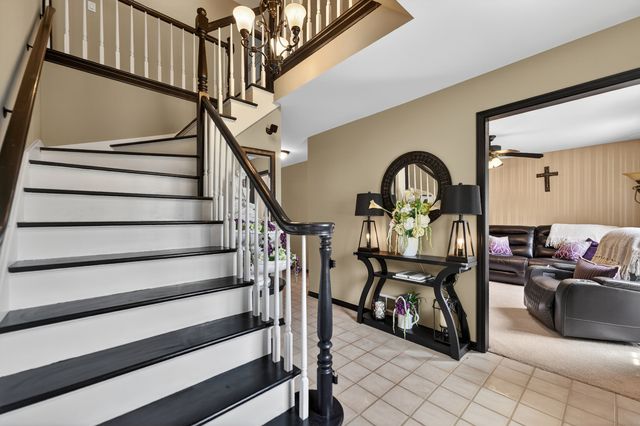 0S775 Madison Street, Winfield, IL 60190