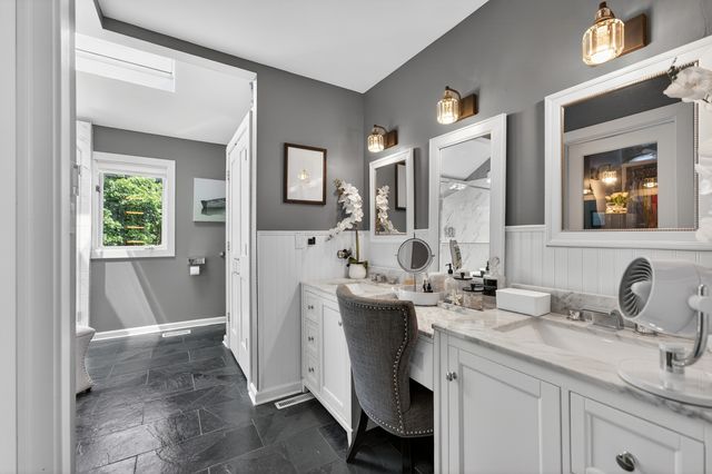 0S775 Madison Street, Winfield, IL 60190