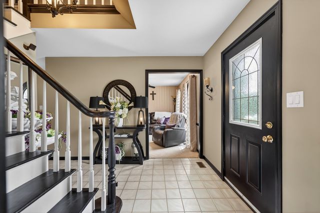 0S775 Madison Street, Winfield, IL 60190