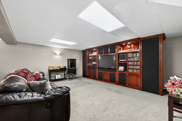 0S775 Madison Street, Winfield, IL 60190