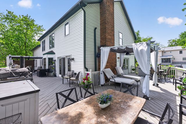 0S775 Madison Street, Winfield, IL 60190