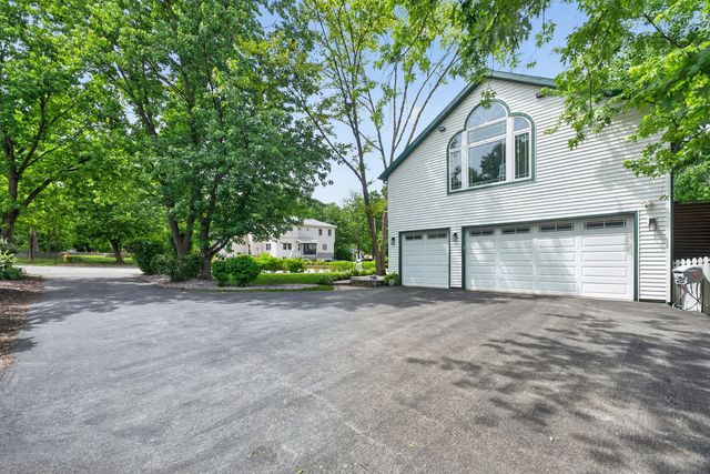 0S775 Madison Street, Winfield, IL 60190