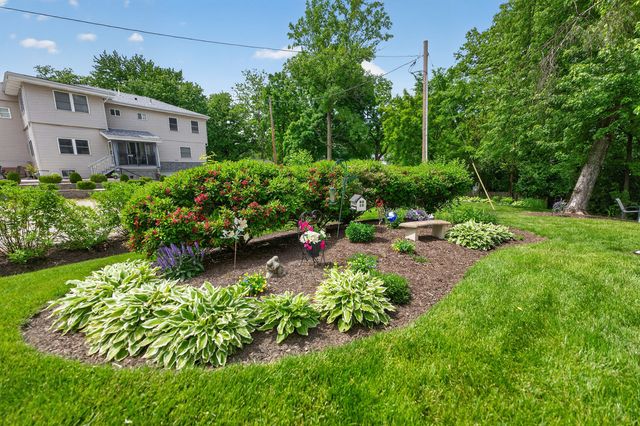 0S775 Madison Street, Winfield, IL 60190