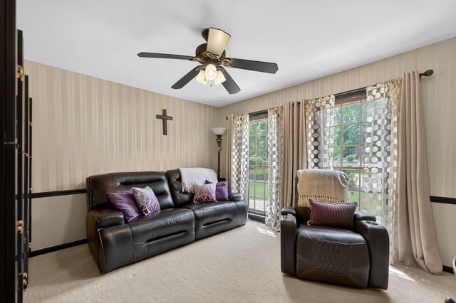 0S775 Madison Street, Winfield, IL 60190