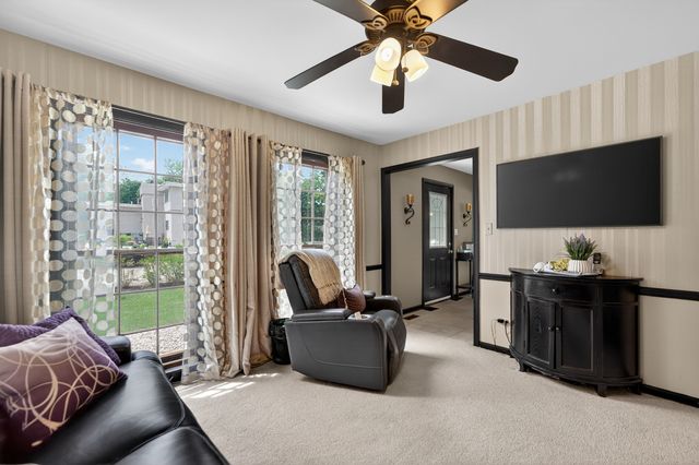0S775 Madison Street, Winfield, IL 60190