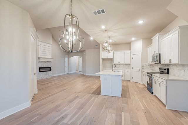 1617 sea breeze Court, Azle, TX 76020