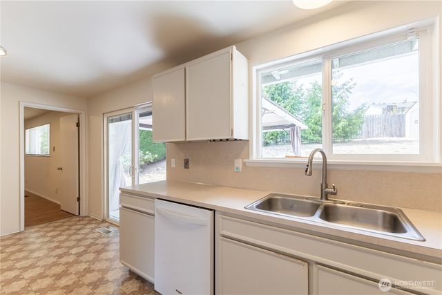29513 39th Avenue S, Auburn, WA 98001