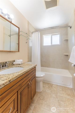 29513 39th Avenue S, Auburn, WA 98001