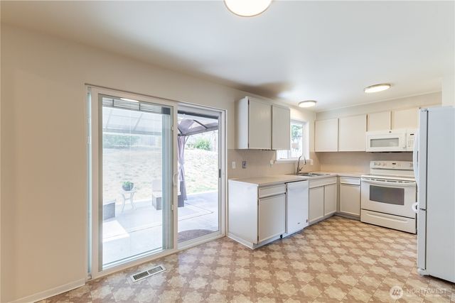 29513 39th Avenue S, Auburn, WA 98001