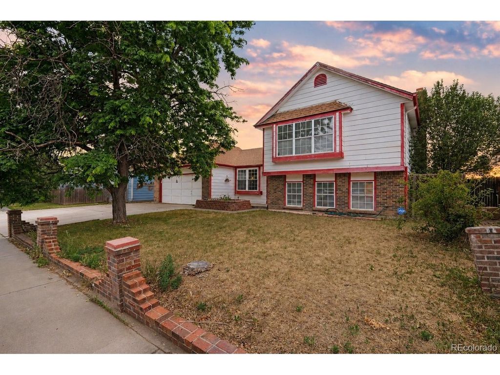 1781 S Ensenada St, Aurora, CO 80017