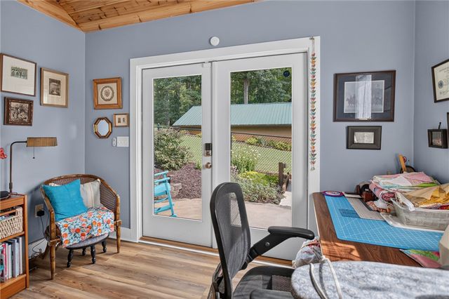 158 Choestoea Road, Westminster, SC 29693