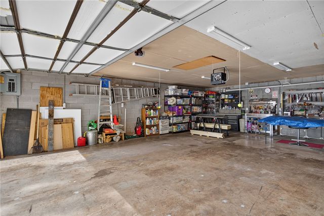 158 Choestoea Road, Westminster, SC 29693