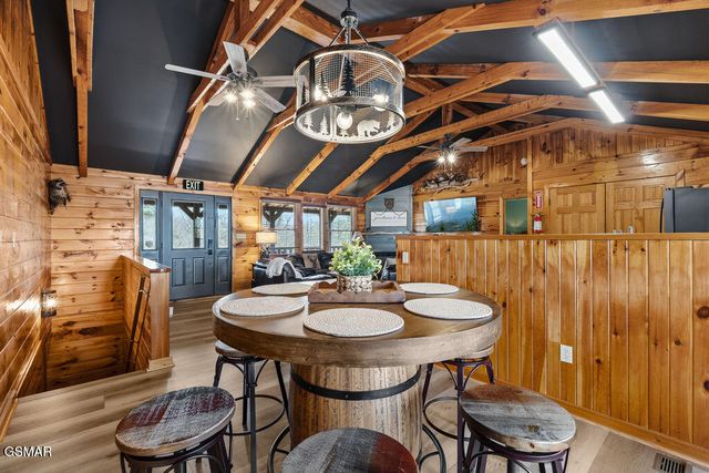 3630 Mountain Top Lane, Sevierville, TN 37876