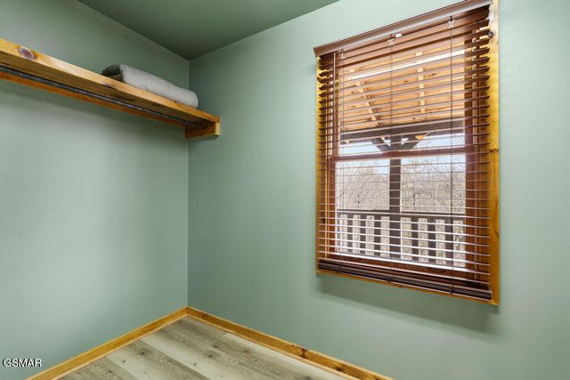 3630 Mountain Top Lane, Sevierville, TN 37876