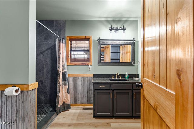 3630 Mountain Top Lane, Sevierville, TN 37876