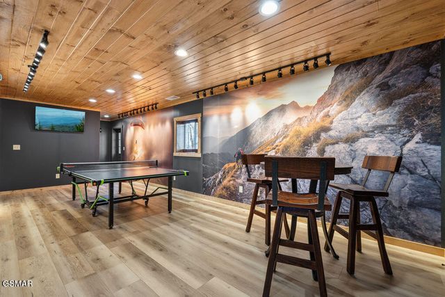 3630 Mountain Top Lane, Sevierville, TN 37876