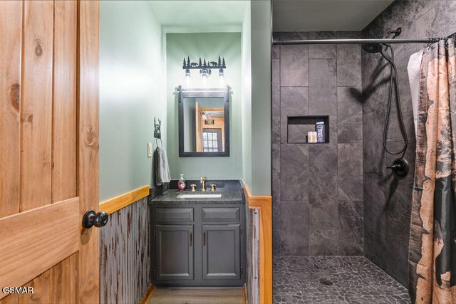 3630 Mountain Top Lane, Sevierville, TN 37876