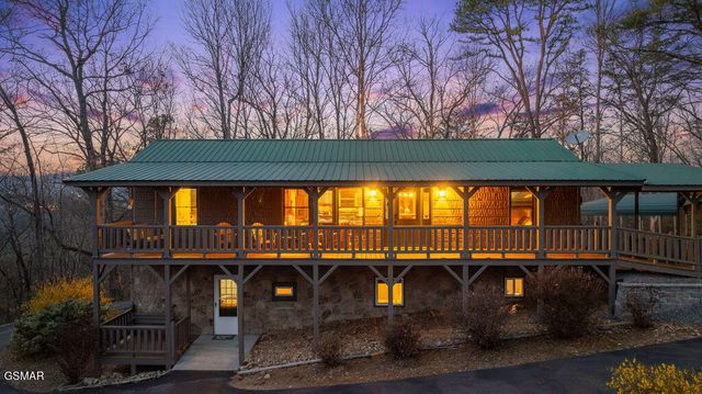 3630 Mountain Top Lane, Sevierville, TN 37876