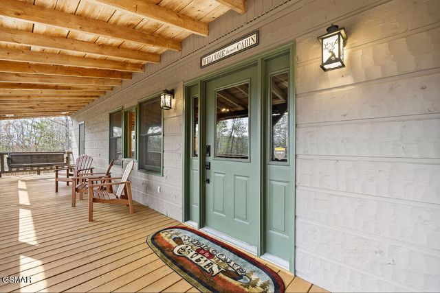 3630 Mountain Top Lane, Sevierville, TN 37876