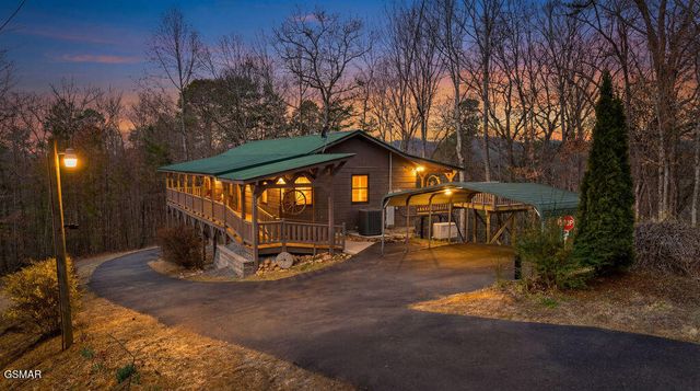 3630 Mountain Top Lane, Sevierville, TN 37876