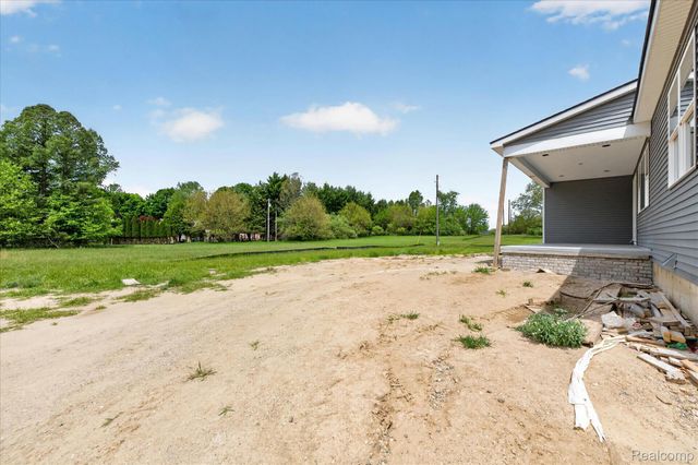 3297 Oak Grove Road, Howell Township, MI 48855
