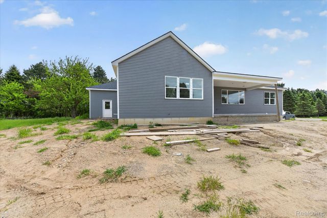 3297 Oak Grove Road, Howell Township, MI 48855