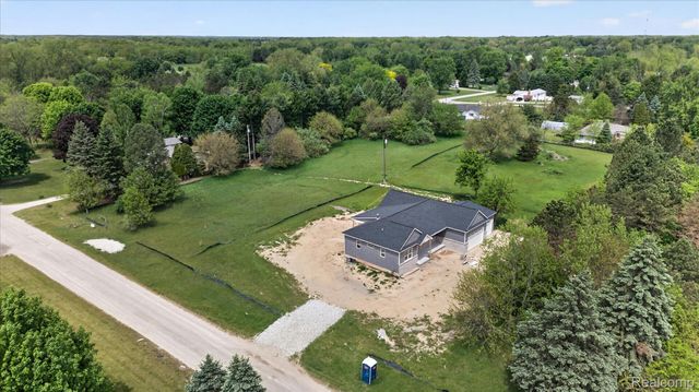 3297 Oak Grove Road, Howell Township, MI 48855