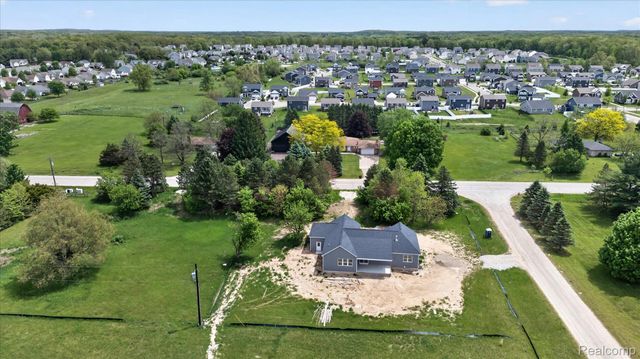 3297 Oak Grove Road, Howell Township, MI 48855