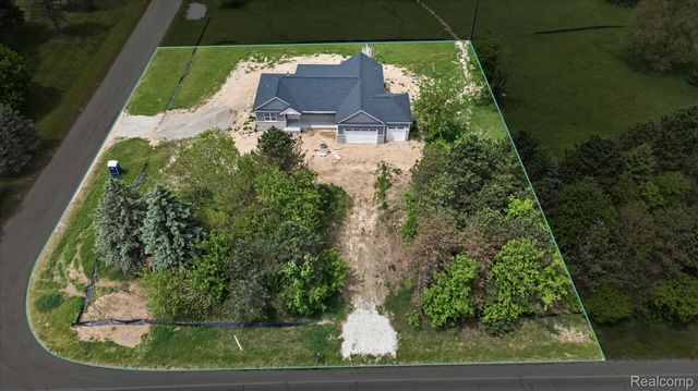 3297 Oak Grove Road, Howell Township, MI 48855