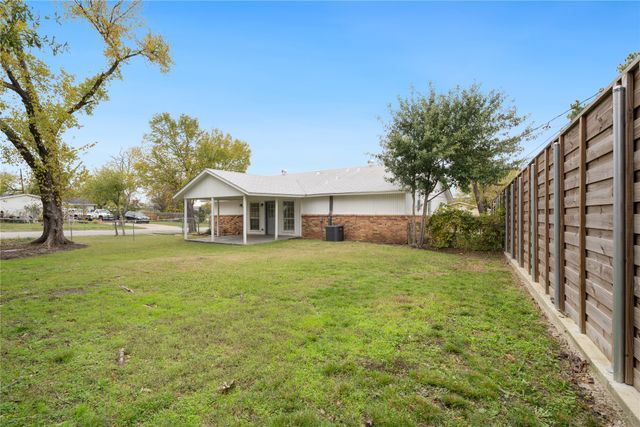 3021 Dupree Street, Irving, TX 75062