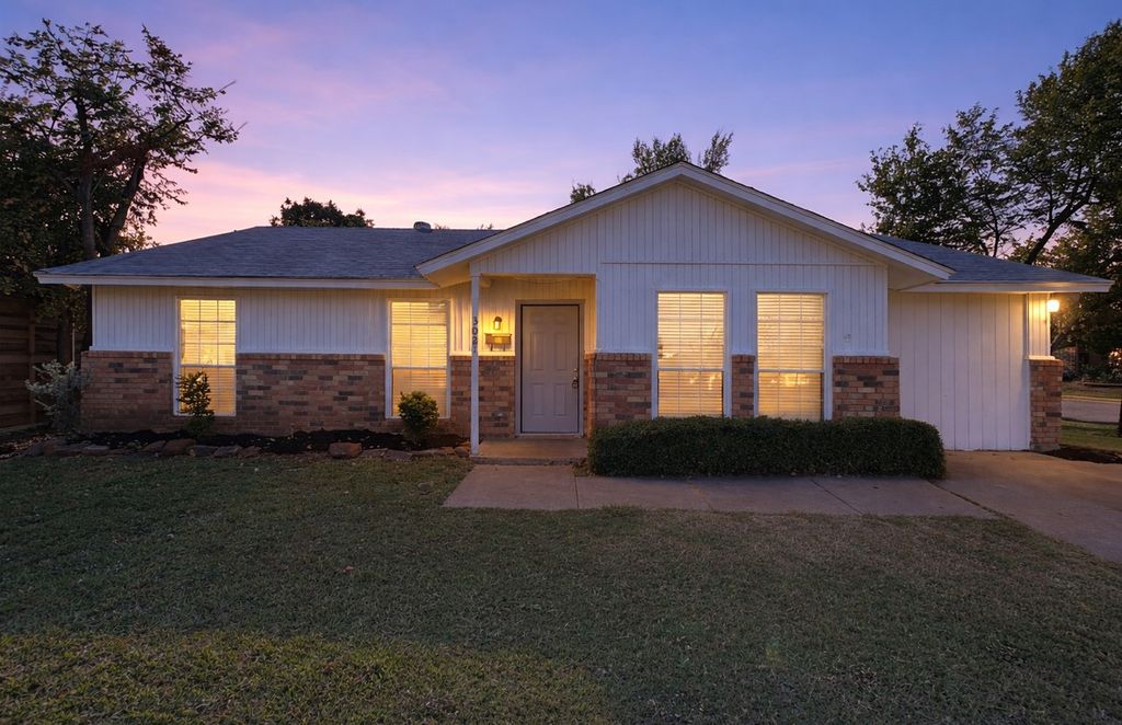 3021 Dupree Street, Irving, TX 75062
