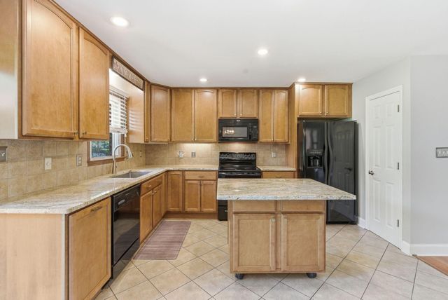 133 Knight Court, Georgetown, KY 40324