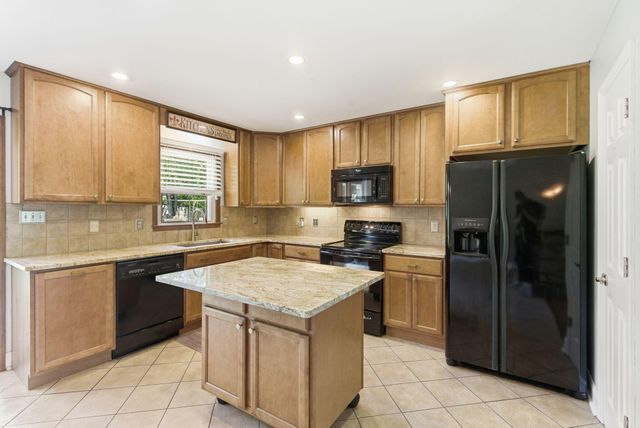 133 Knight Court, Georgetown, KY 40324