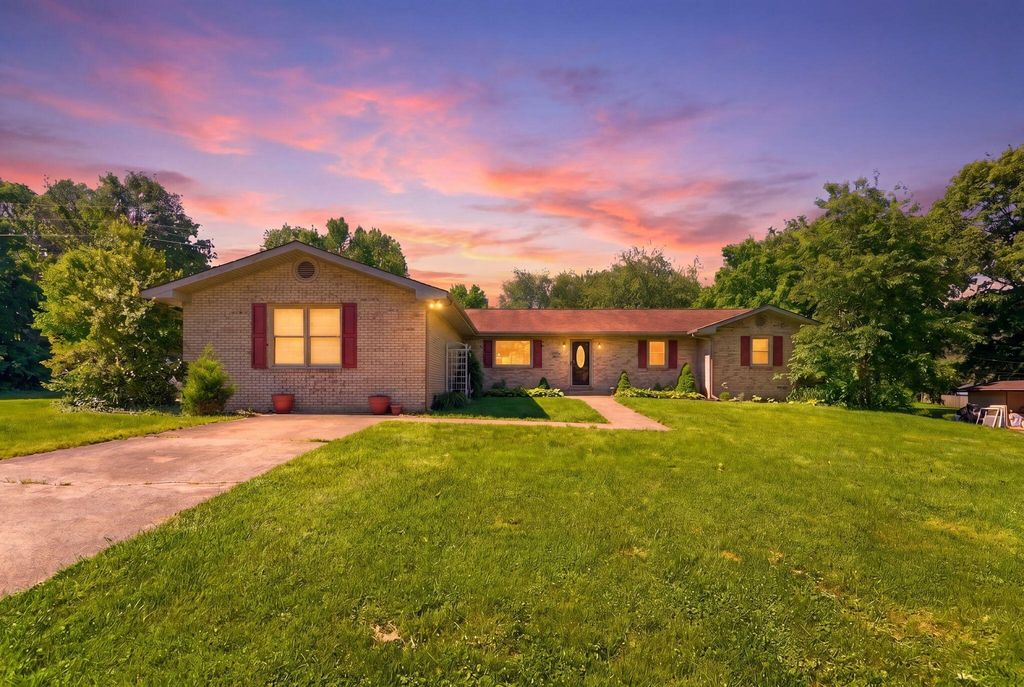 133 Knight Court, Georgetown, KY 40324