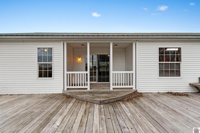 1080 St Rt 1241, Mayfield, KY 42066