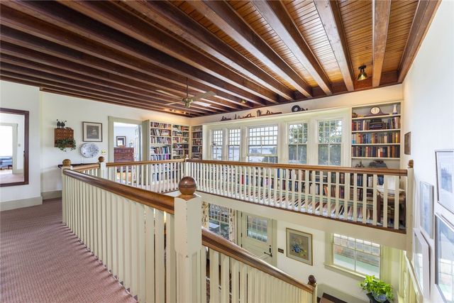28 Newport Street, Jamestown, RI 02835