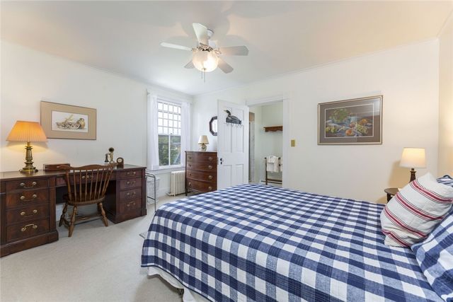 28 Newport Street, Jamestown, RI 02835