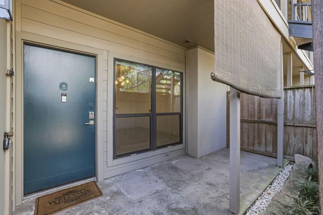 1100 Augusta Drive 57, Houston, TX 77057